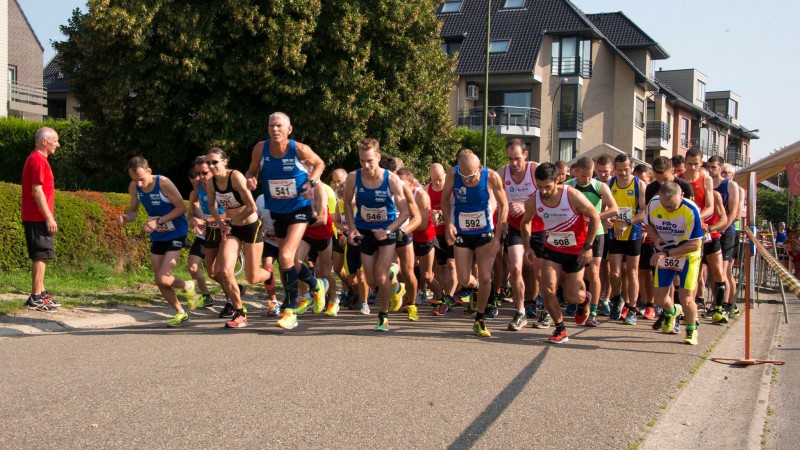 Zondag 28 augustus 2016 Zilveren Helmen Run een succes met hete lucht ! ! ! ! !