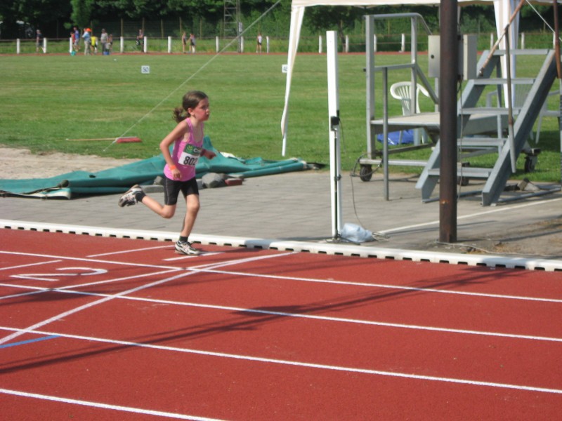 Zondag 28 Mei 2017 Olimpic jeugdmeerkamp in Alken en Bokkenrijders run in Wellen.