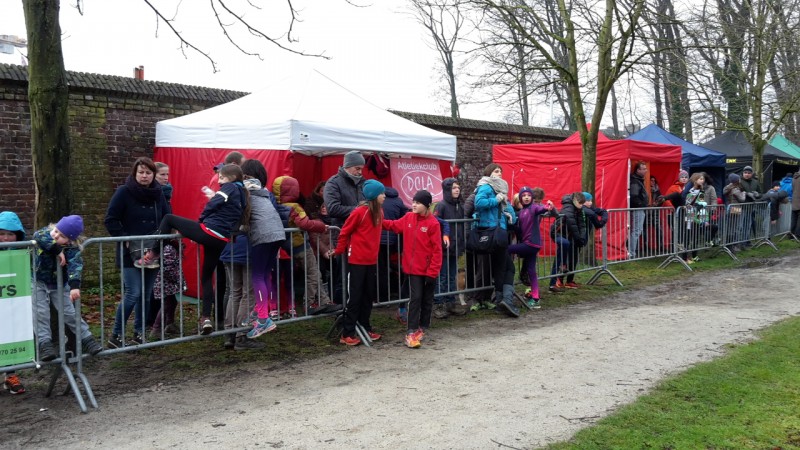 Zondag 23 december 2018 LCC veldloop in Dilsen Stokkem.