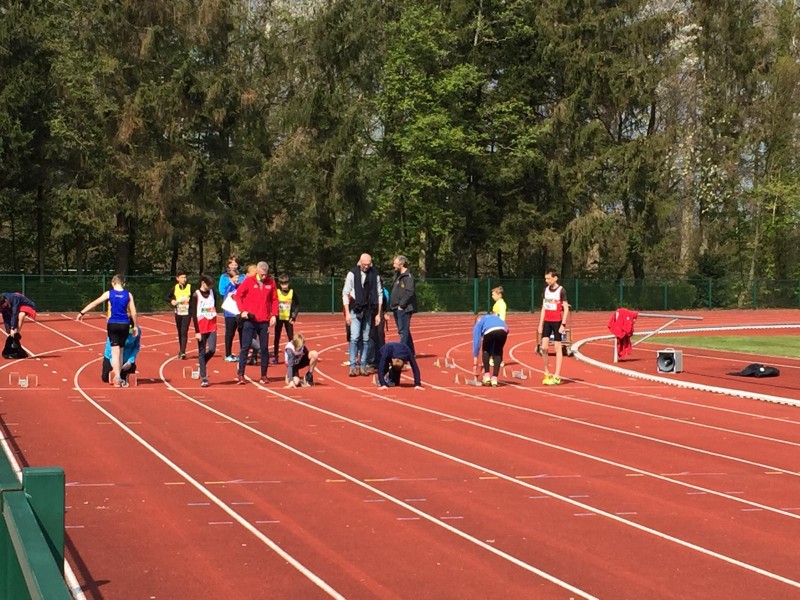 Zondag 14 April 2019 Olimpic jeugdmeeting in Pelt.